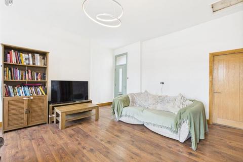 undefined, Lound Square, Kendal, LA9