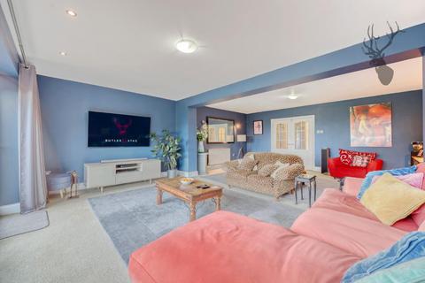 5 bedroom detached house for sale, Hill Road, Theydon Bois, Epping