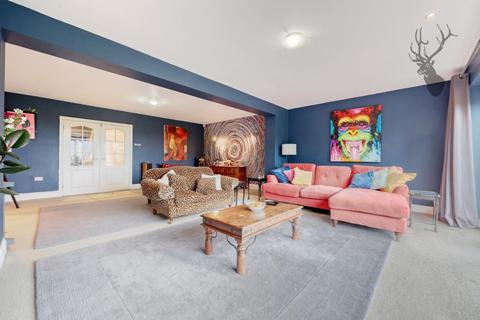 5 bedroom detached house for sale, Hill Road, Theydon Bois, Epping