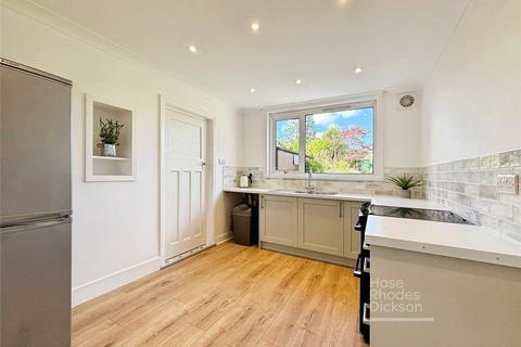 3 bedroom detached house for sale, Medina Avenue, Newport, Isle of Wight