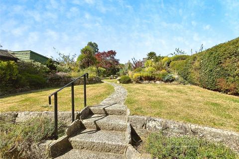 3 bedroom detached house for sale, Medina Avenue, Newport, Isle of Wight