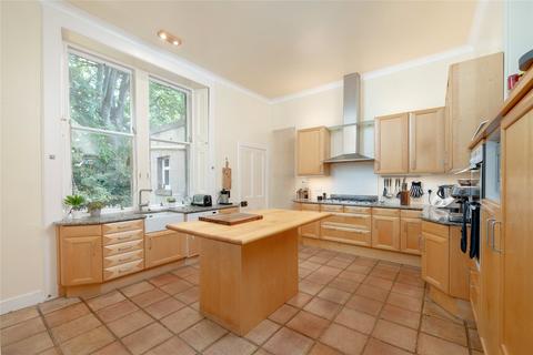 16 Gillespie Road, Edinburgh, EH13 0LL