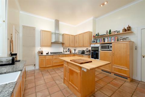 16 Gillespie Road, Edinburgh, EH13 0LL