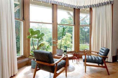 16 Gillespie Road, Edinburgh, EH13 0LL