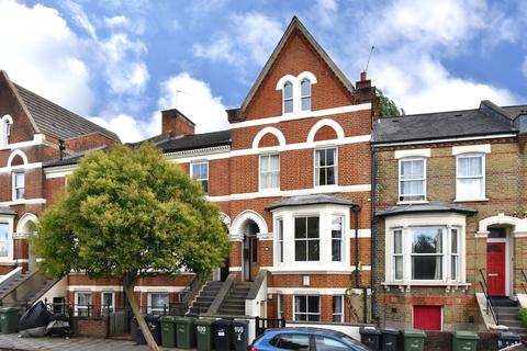2 bedroom maisonette for sale, Lowden Road, London, SE24