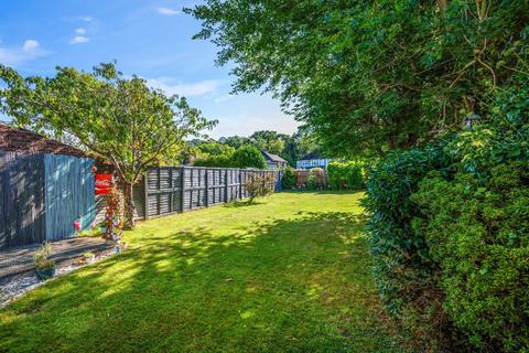 4 bedroom semi-detached house for sale, Chadacre Road, Stoneleigh