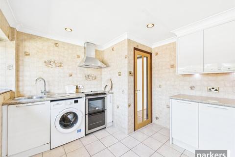 undefined, Highdown Avenue, Reading RG4