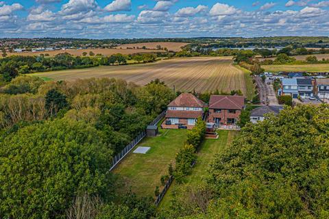 5 bedroom detached house for sale, Billericay CM11