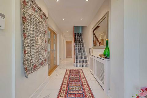 5 bedroom detached house for sale, Billericay CM11