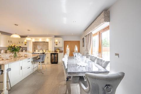 4 bedroom detached house for sale, Southend Lane, Newent, GL18