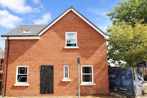 Oak Court, Poringland, NR14