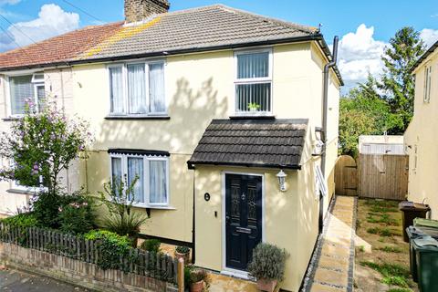 Alexander Road, Greenhithe, DA9