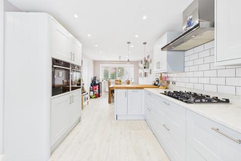 19 Brome Road, Abbeymead, Gloucester, GL4 5YW