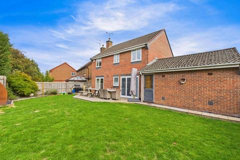 19 Brome Road, Abbeymead, Gloucester, GL4 5YW
