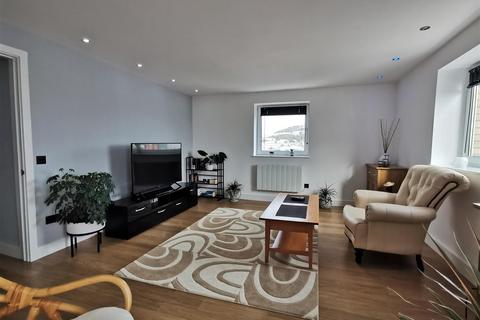 2 bedroom apartment for sale, Pocketts Wharf, Marina, Swansea