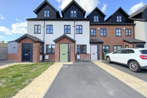 Cleefield Drive, Grimsby