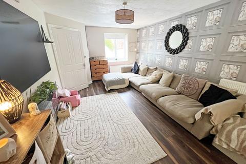 3 bedroom semi-detached house for sale, Kendrick Close, Coalville, Leicestershire, LE67 3LR