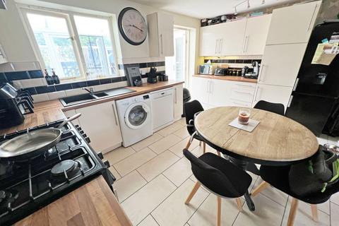 3 bedroom semi-detached house for sale, Kendrick Close, Coalville, Leicestershire, LE67 3LR