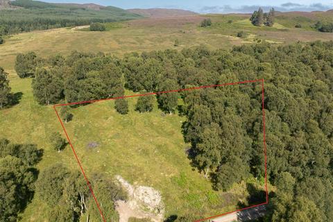 undefined, Balnain, Drumnadrochit