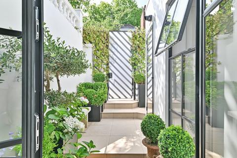 undefined, Elm Park Road, Chelsea, London