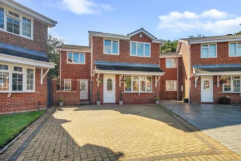 4 bedroom detached house for sale, Herriot Court, Darlington