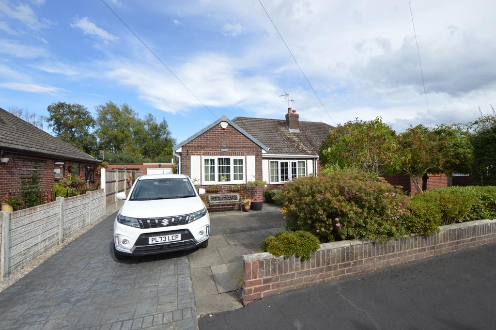 3 Bedroom Semi Detached Bungalow for Sale