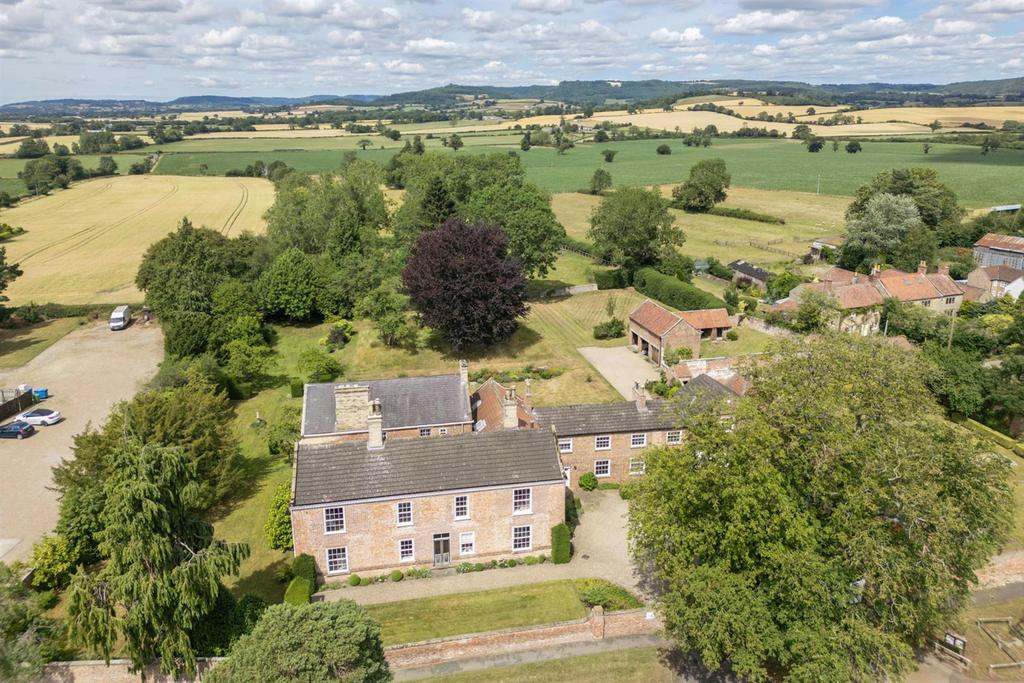 Carlton Hall