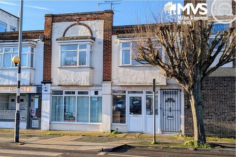 2 bedroom flat to rent, Carnarvon Road, Clacton-on-Sea