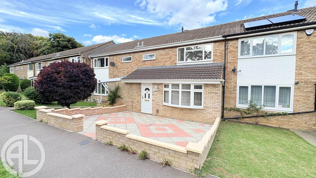 Common View Letchworth Upper Maylins, Letchworth Garden... 3 bed terraced house - £350,000