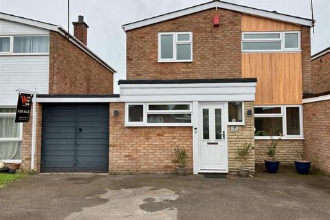 3 bedroom link detached house for sale, Bromley Gardens, Codsall, Wolverhampton