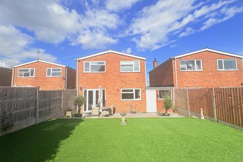 3 bedroom link detached house for sale, Bromley Gardens, Codsall, Wolverhampton