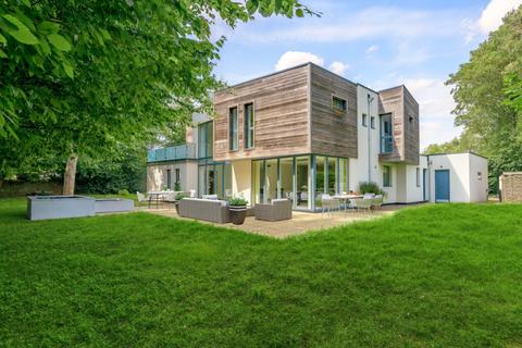 4 bedroom detached house for sale, 3 Orchard Drive, Grantham NG32