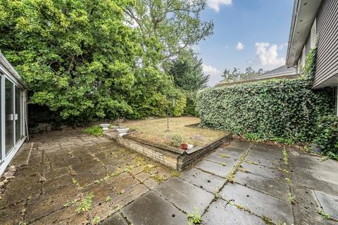 4 bedroom detached house for sale, St. Huberts Close, Gerrards Cross, Buckinghamshire