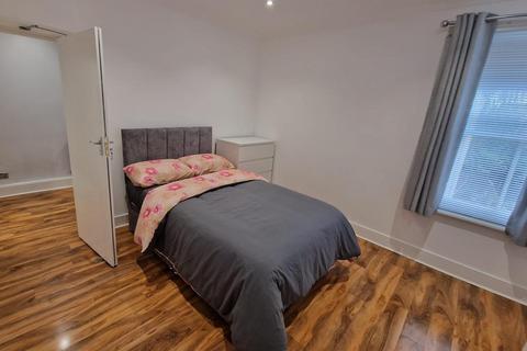 undefined, Lower Addiscombe Road, Croydon, CR0