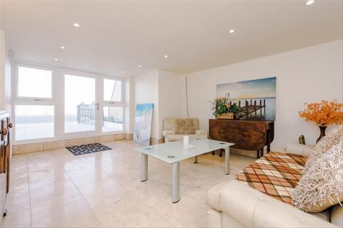 6 bedroom house for sale, Promenade, Blackpool FY1