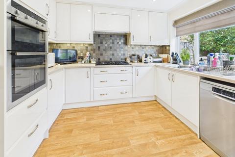 undefined, Albion Crescent, Chalfont St. Giles, HP8