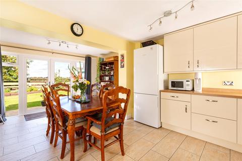undefined, Bicester Road, Twyford, Buckinghamshire, MK18
