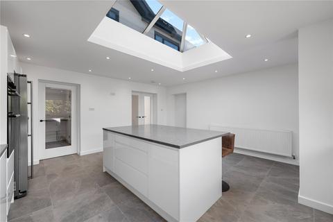 5 bedroom detached house for sale, Milton Drive, Ravenshead, Nottingham, Nottinghamshire, NG15