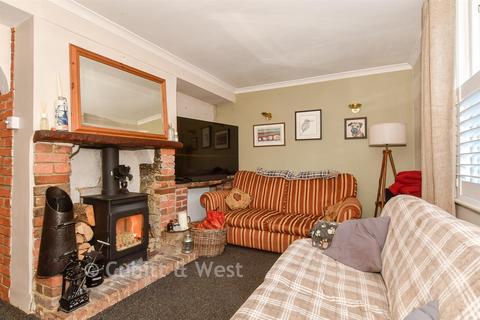 3 bedroom end of terrace house for sale, Stopham Road, Pulborough RH20