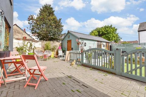 undefined, Broadway, Sandown, Isle of Wight