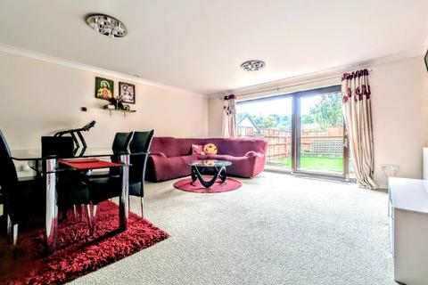 undefined, Sutherland Close, Bordon GU35