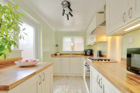 3 bedroom semi-detached house for sale, Lanehouse Road, Thornaby, TS17