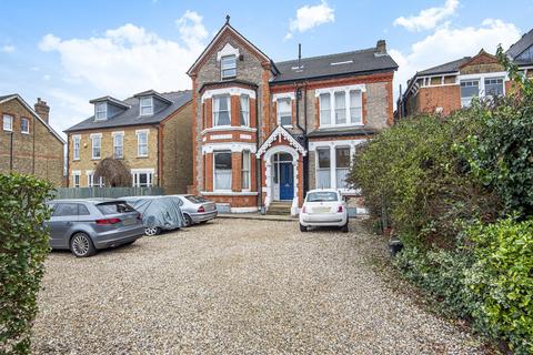 Lancaster Avenue, London, SE27