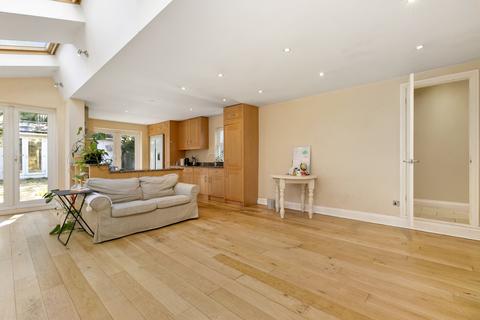 5 bedroom house for sale, Fernlea Road, SW12