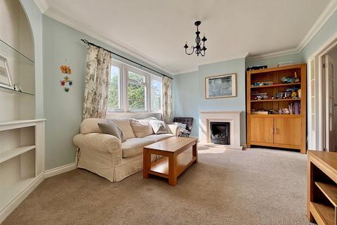 3 bedroom semi-detached house for sale, Bullfinch Close, Sevenoaks