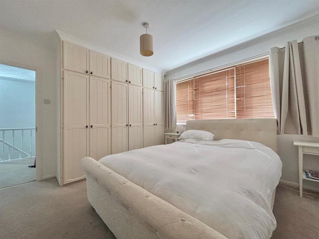 BED1b.jpg