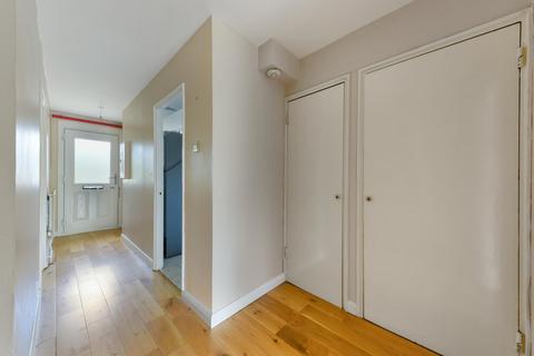 22, Otho Court Augustus Close, Brentford, TW8 8PX