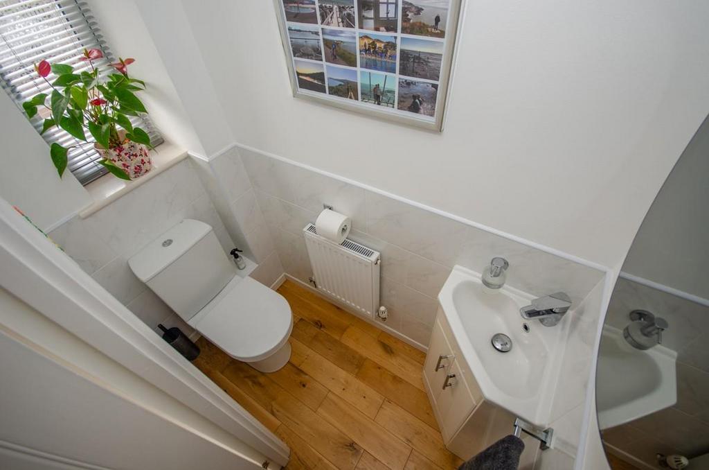 Cloakroom.jpg