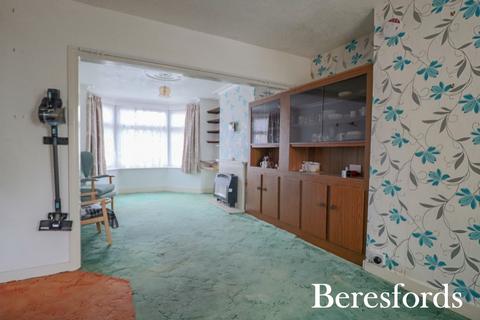 3 bedroom semi-detached house for sale, Argyle Gardens, Upminster, RM14