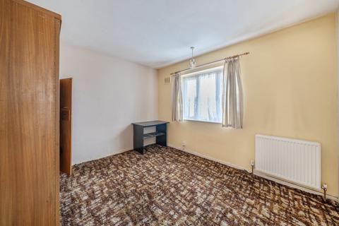 3 bedroom semi-detached house for sale, Lexden Drive, Chadwell Heath RM6
